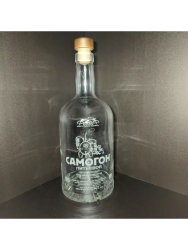 Бутылка с гравировкой Самогон питьевой 0.7л