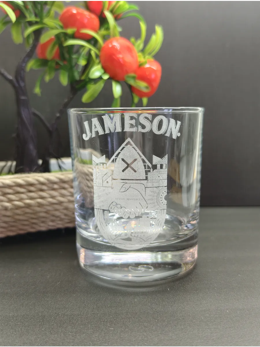Стакан для виски с гравировкой "JAMESON" — фото 1